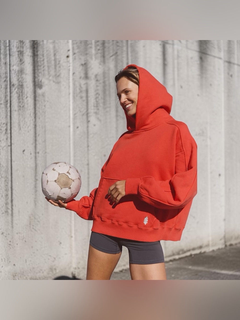 FP Movement Women’s Free People A Cut Above Hoodie M Red Flame Heavyweight Boxy